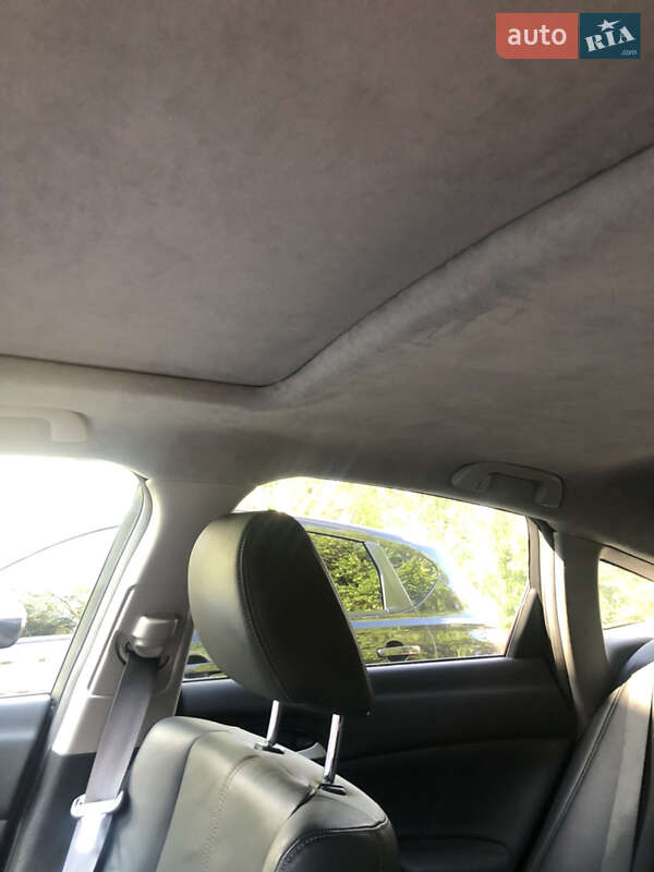 Позашляховик / Кросовер Honda Crosstour 2010 в Дніпрі