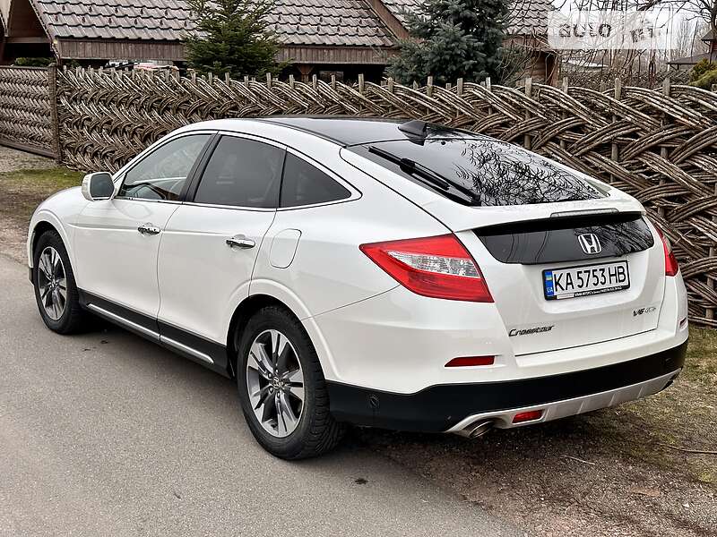 Внедорожник / Кроссовер Honda Crosstour 2013 в Киеве