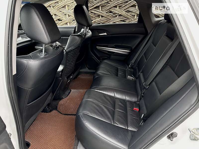 Внедорожник / Кроссовер Honda Crosstour 2013 в Киеве