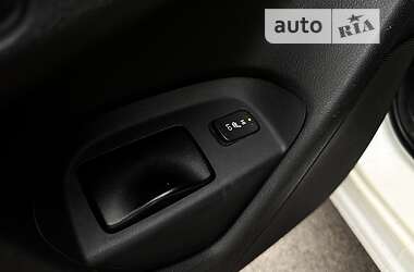 Позашляховик / Кросовер Honda Crosstour 2013 в 