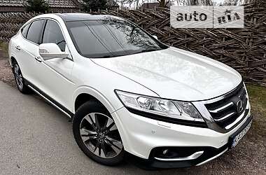 Позашляховик / Кросовер Honda Crosstour 2013 в 