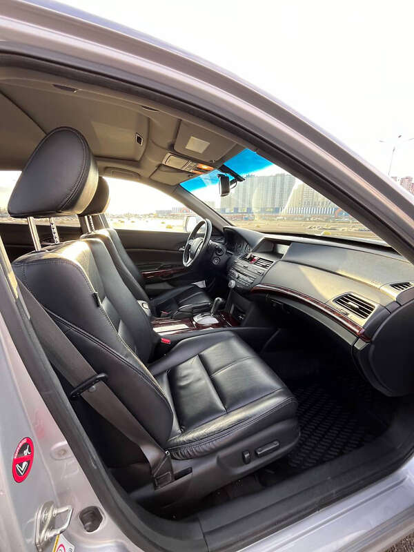 Внедорожник / Кроссовер Honda Crosstour 2011 в Киеве