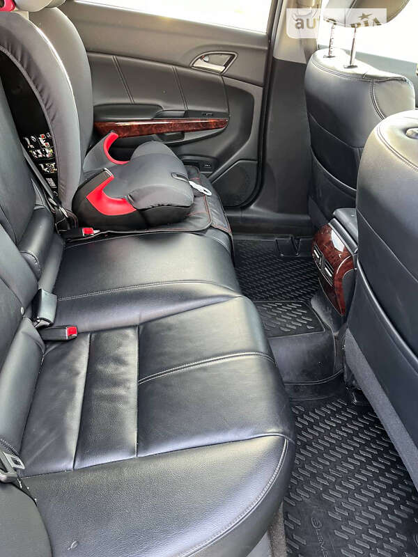 Внедорожник / Кроссовер Honda Crosstour 2011 в Киеве