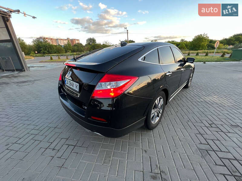 Позашляховик / Кросовер Honda Crosstour 2013 в Умані
