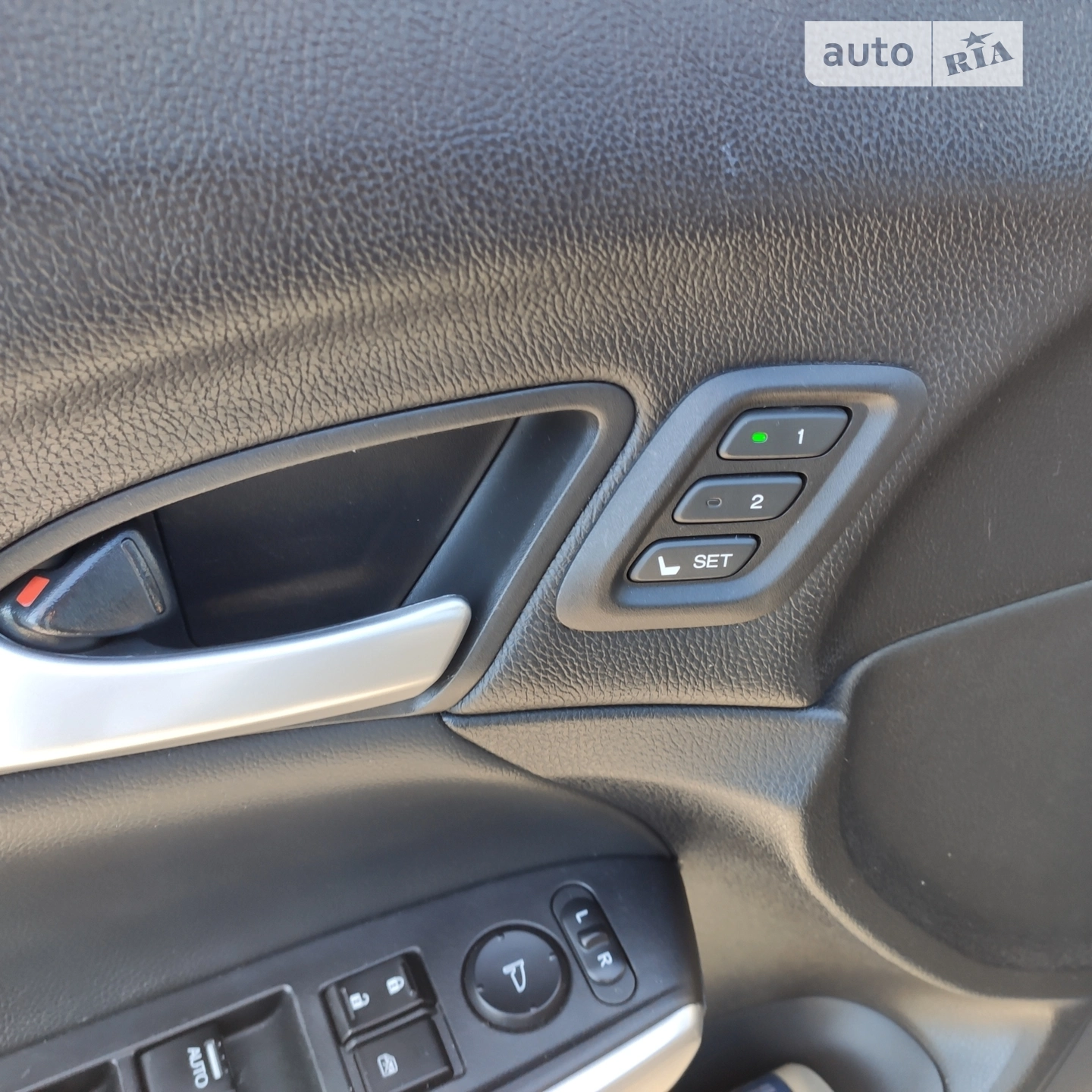 2013 Honda Crosstour - мініатюра 12