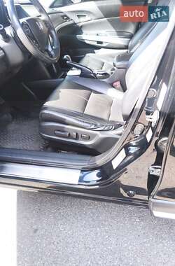 Внедорожник / Кроссовер Honda Crosstour 2013 в Киеве