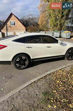 Внедорожник / Кроссовер Honda Crosstour 2013 в Полтаве