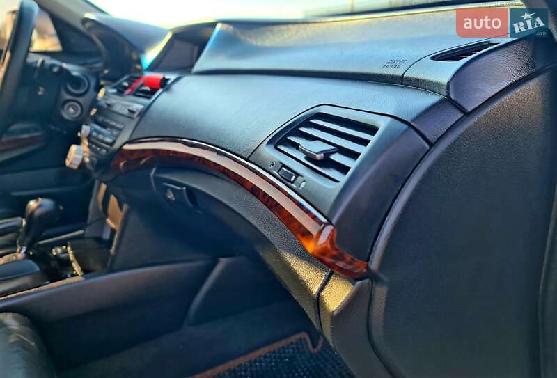 Внедорожник / Кроссовер Honda Crosstour 2011 в Житомире