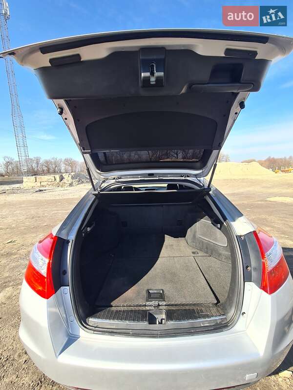 Внедорожник / Кроссовер Honda Crosstour 2011 в Житомире