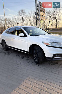 Внедорожник / Кроссовер Honda Crosstour 2013 в 