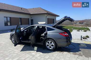 Позашляховик / Кросовер Honda Crosstour 2012 в 
