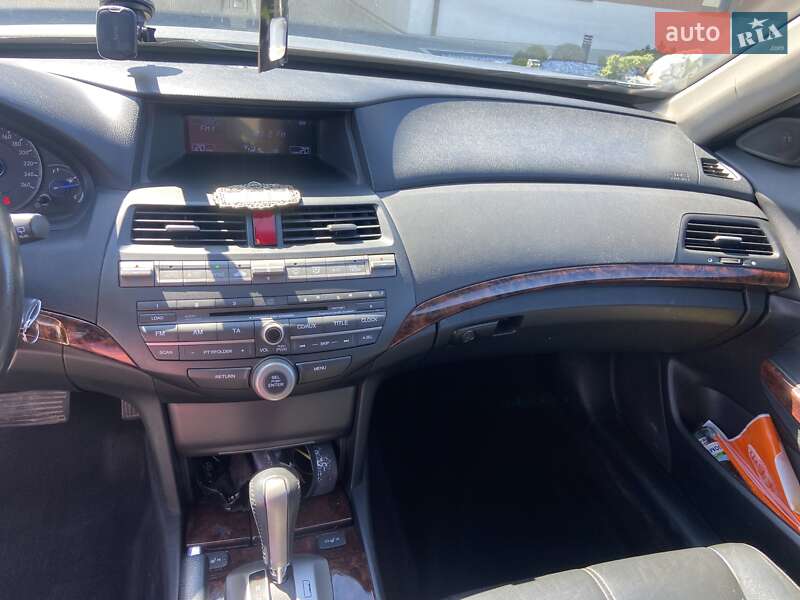 Внедорожник / Кроссовер Honda Crosstour 2012 в Черновцах