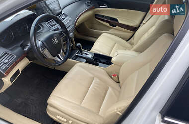 Внедорожник / Кроссовер Honda Crosstour 2010 в 