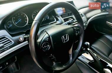 Внедорожник / Кроссовер Honda Crosstour 2013 в 
