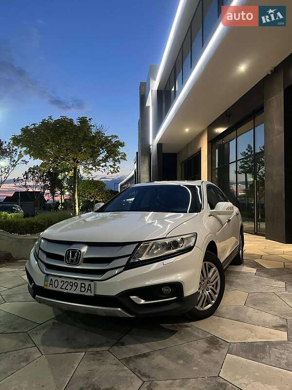Позашляховик / Кросовер Honda Crosstour 2013 в Ужгороді фото 14 Позашляховик / Кросовер Honda Crosstour 2013 в Ужгороді