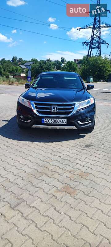 Внедорожник / Кроссовер Honda Crosstour 2014 в 