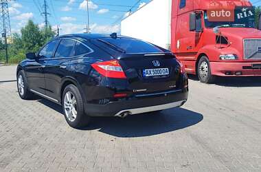 Внедорожник / Кроссовер Honda Crosstour 2014 в 
