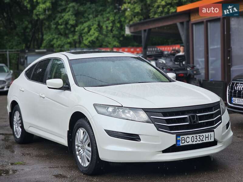Позашляховик / Кросовер Honda Crosstour 2012 в 
