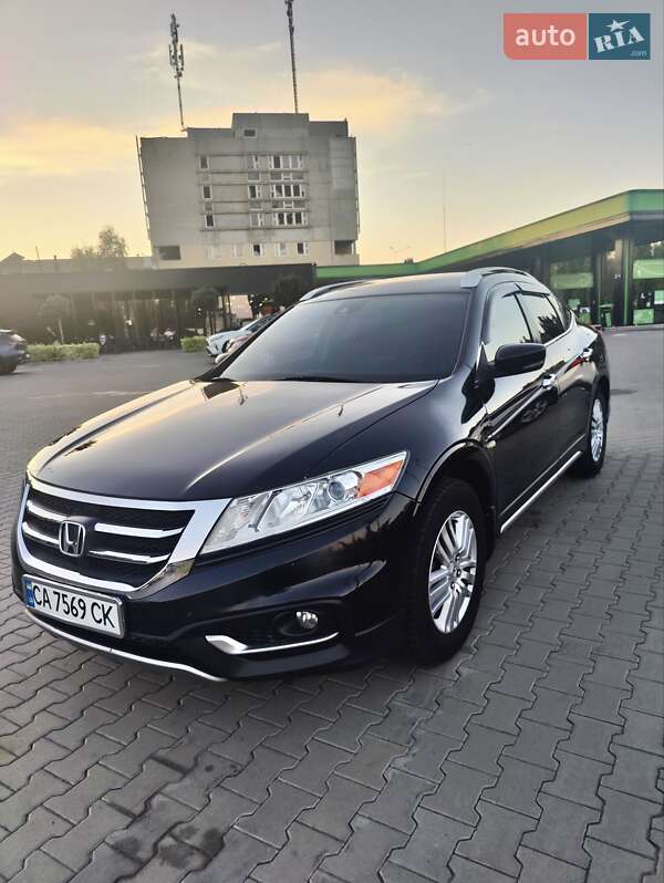 Внедорожник / Кроссовер Honda Crosstour 2013 в Черкассах
