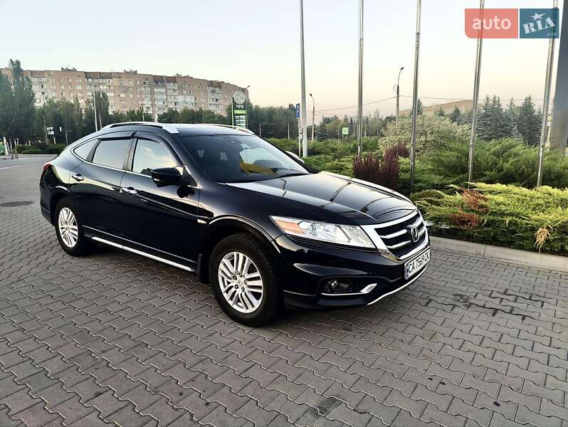 Внедорожник / Кроссовер Honda Crosstour 2013 в Черкассах