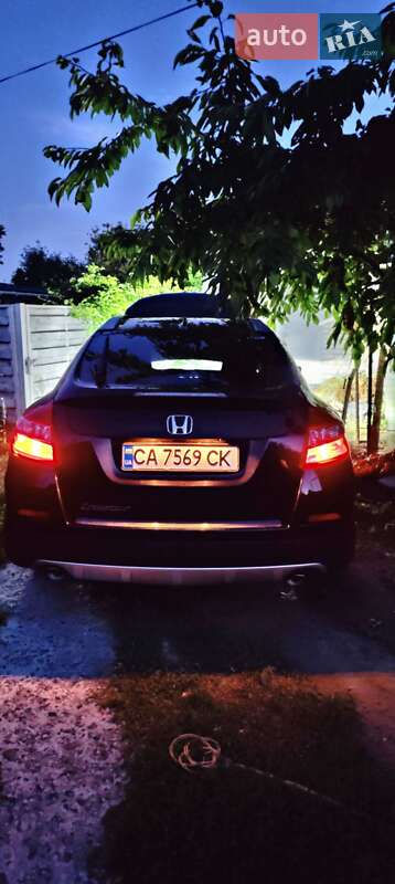 Внедорожник / Кроссовер Honda Crosstour 2013 в Черкассах