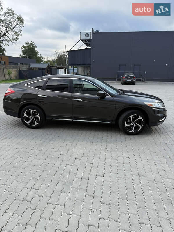 Позашляховик / Кросовер Honda Crosstour 2014 в Бориславі