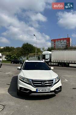 Внедорожник / Кроссовер Honda Crosstour 2013 в Львове