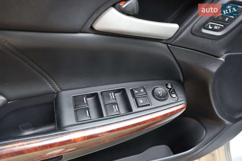 Внедорожник / Кроссовер Honda Crosstour 2011 в Львове
