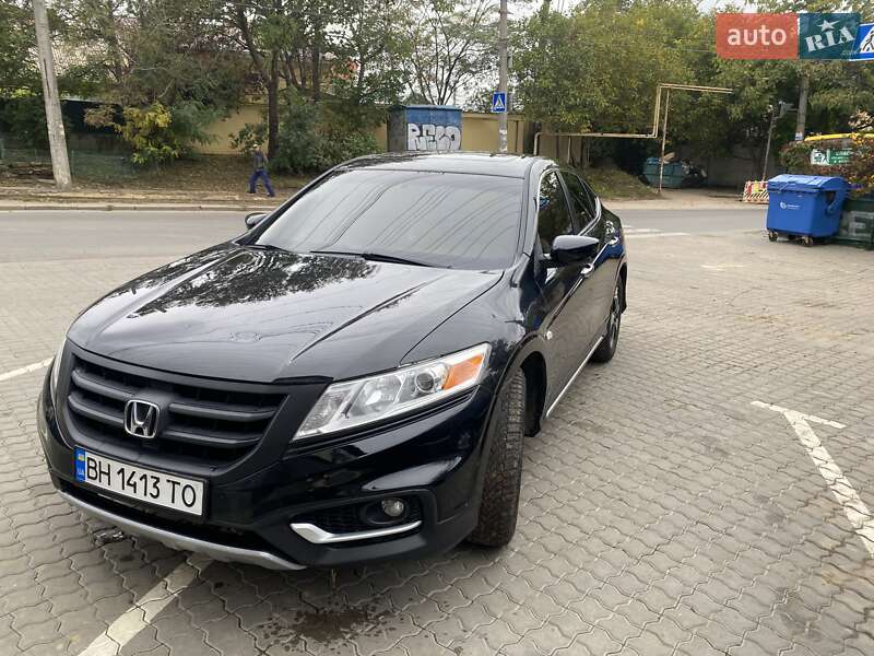 Внедорожник / Кроссовер Honda Crosstour 2014 в 