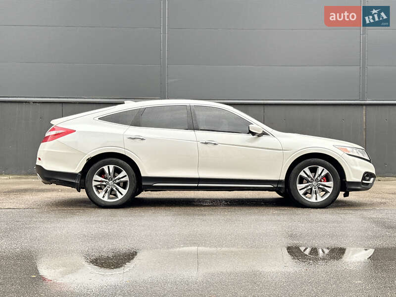 Внедорожник / Кроссовер Honda Crosstour 2014 в Киеве