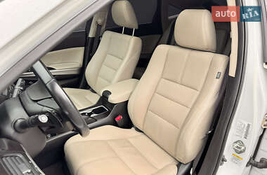 Позашляховик / Кросовер Honda Crosstour 2014 в  фото 18 Позашляховик / Кросовер Honda Crosstour 2014 в