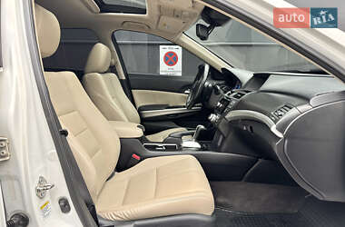 Позашляховик / Кросовер Honda Crosstour 2014 в  фото 38 Позашляховик / Кросовер Honda Crosstour 2014 в