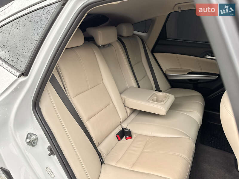 Внедорожник / Кроссовер Honda Crosstour 2014 в Киеве