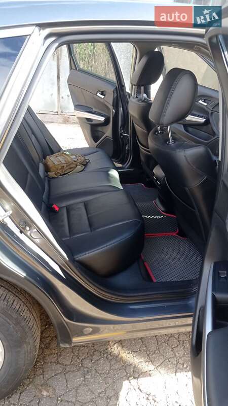 Внедорожник / Кроссовер Honda Crosstour 2014 в Хмельнике фото 24 Внедорожник / Кроссовер Honda Crosstour 2014 в Хмельнике
