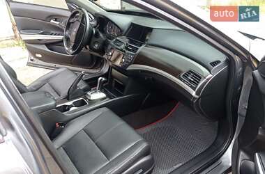 Позашляховик / Кросовер Honda Crosstour 2014 в  фото 29 Позашляховик / Кросовер Honda Crosstour 2014 в