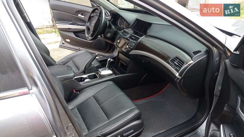 Внедорожник / Кроссовер Honda Crosstour 2014 в Хмельнике фото 34 Внедорожник / Кроссовер Honda Crosstour 2014 в Хмельнике