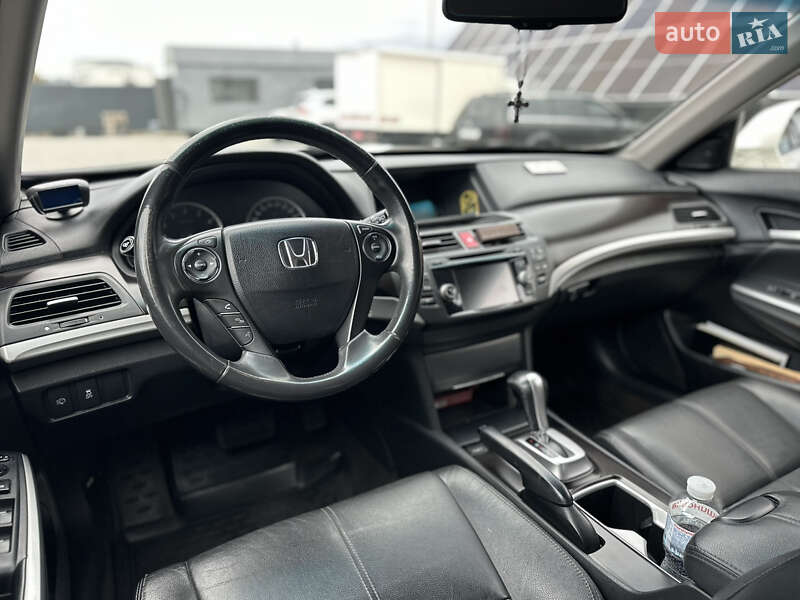 Внедорожник / Кроссовер Honda Crosstour 2013 в Владимире фото 75 Внедорожник / Кроссовер Honda Crosstour 2013 в Владимире