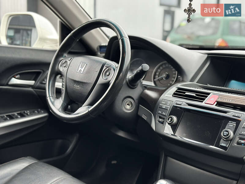 Внедорожник / Кроссовер Honda Crosstour 2013 в Владимире фото 91 Внедорожник / Кроссовер Honda Crosstour 2013 в Владимире