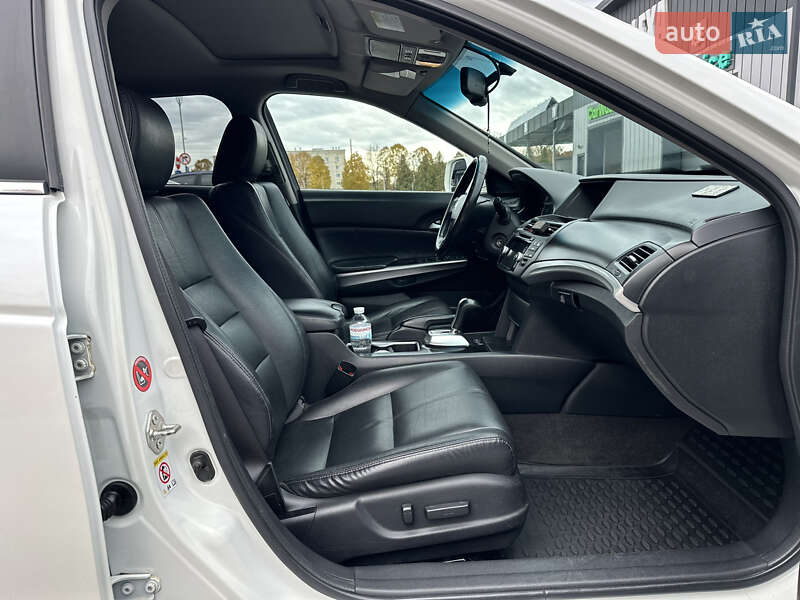 Внедорожник / Кроссовер Honda Crosstour 2013 в Владимире фото 94 Внедорожник / Кроссовер Honda Crosstour 2013 в Владимире