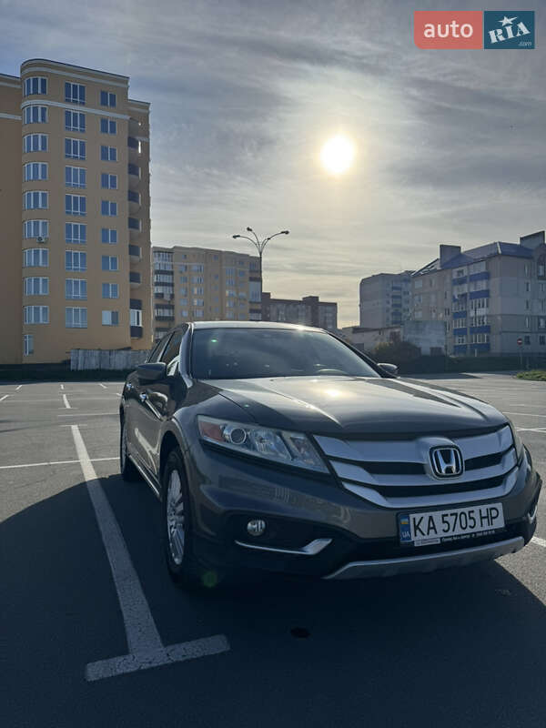 Внедорожник / Кроссовер Honda Crosstour 2014 в Каменец-Подольском