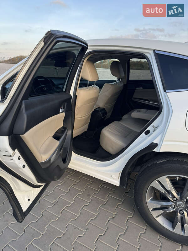 Внедорожник / Кроссовер Honda Crosstour 2013 в Одессе фото 19 Внедорожник / Кроссовер Honda Crosstour 2013 в Одессе
