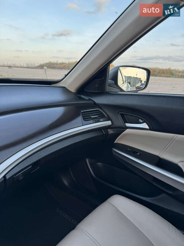 Внедорожник / Кроссовер Honda Crosstour 2013 в Одессе фото 29 Внедорожник / Кроссовер Honda Crosstour 2013 в Одессе