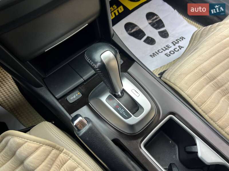 Позашляховик / Кросовер Honda Crosstour 2013 в Івано-Франківську