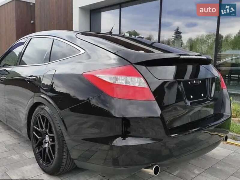 Позашляховик / Кросовер Honda Crosstour 2012 в Львові