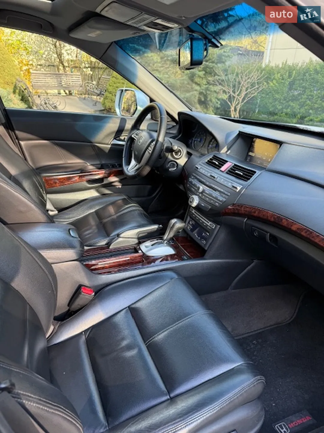 2011 Honda Crosstour - мініатюра 21