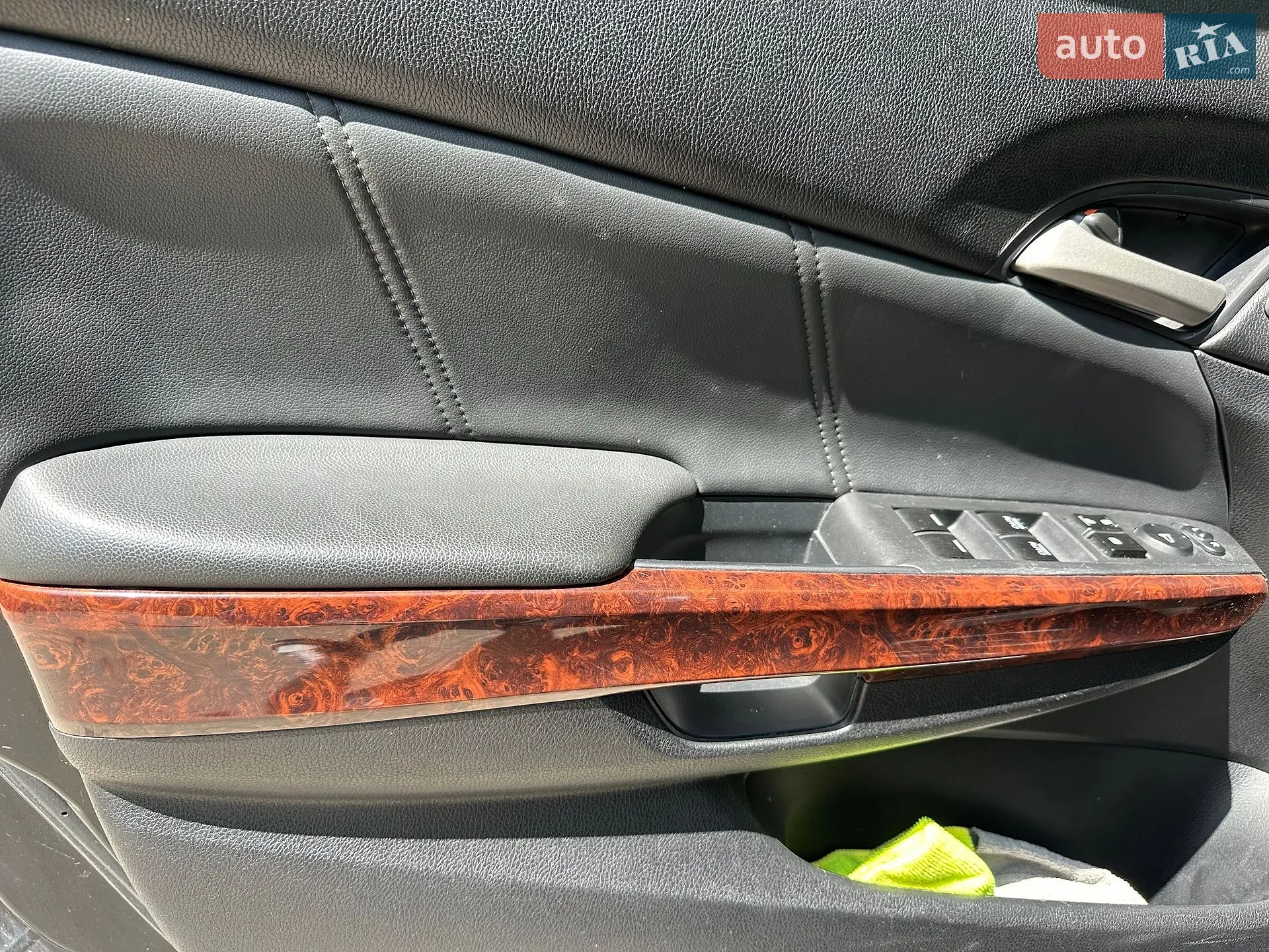 2012 Honda Crosstour - мініатюра 17