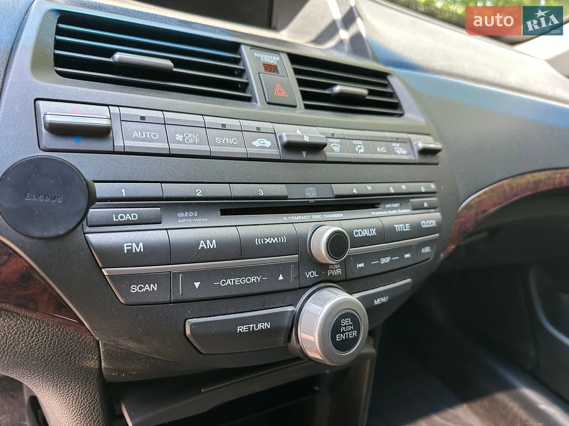 2012 Honda Crosstour - мініатюра 23