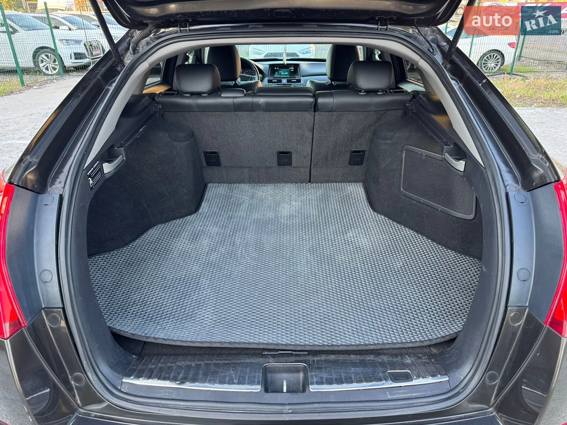 2014 Honda Crosstour - мініатюра 36