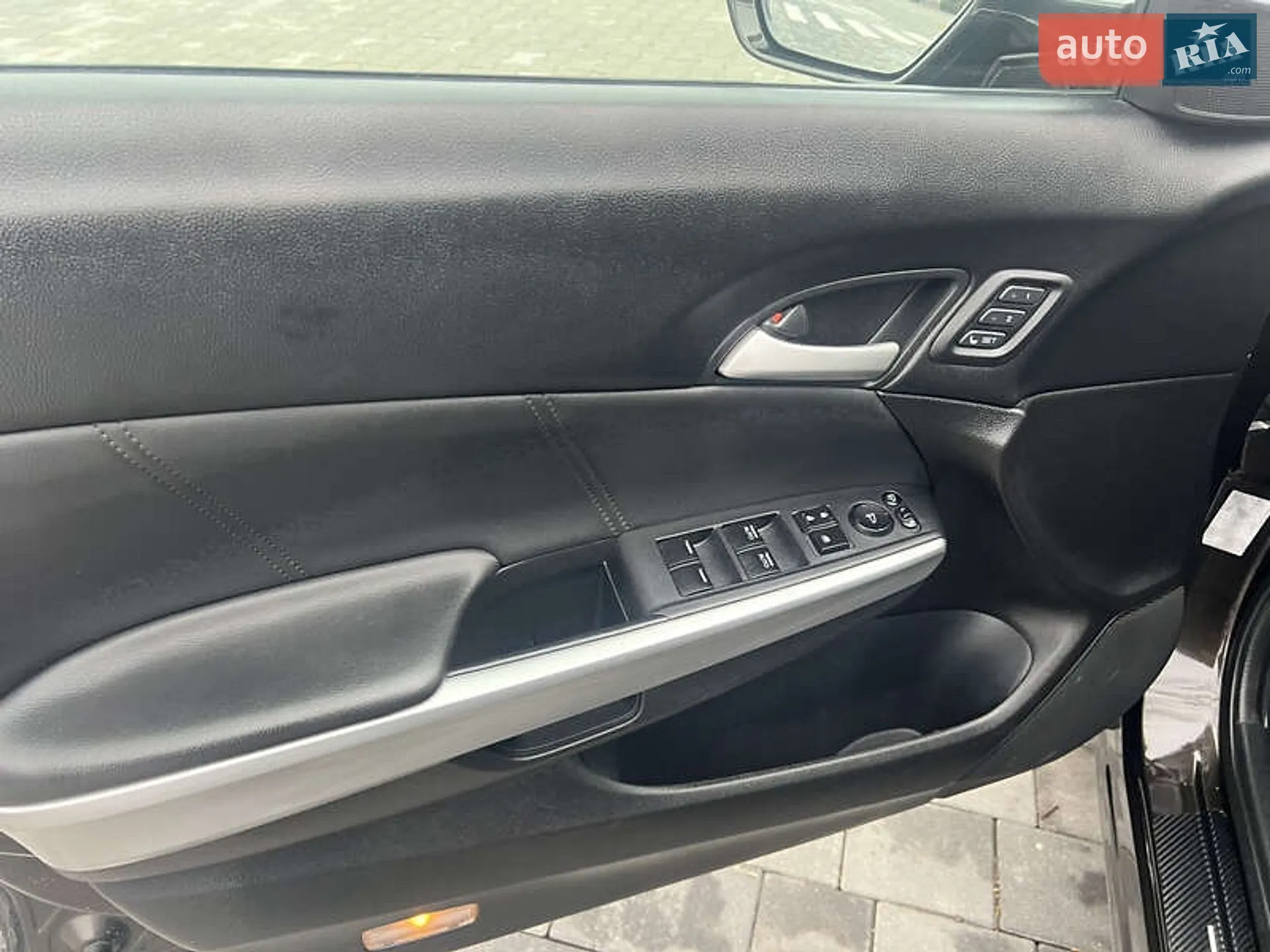 2013 Honda Crosstour - мініатюра 18