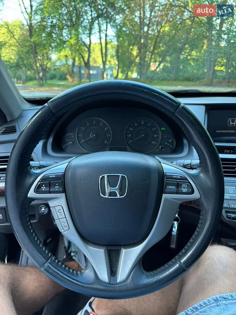 2011 Honda Crosstour - мініатюра 11